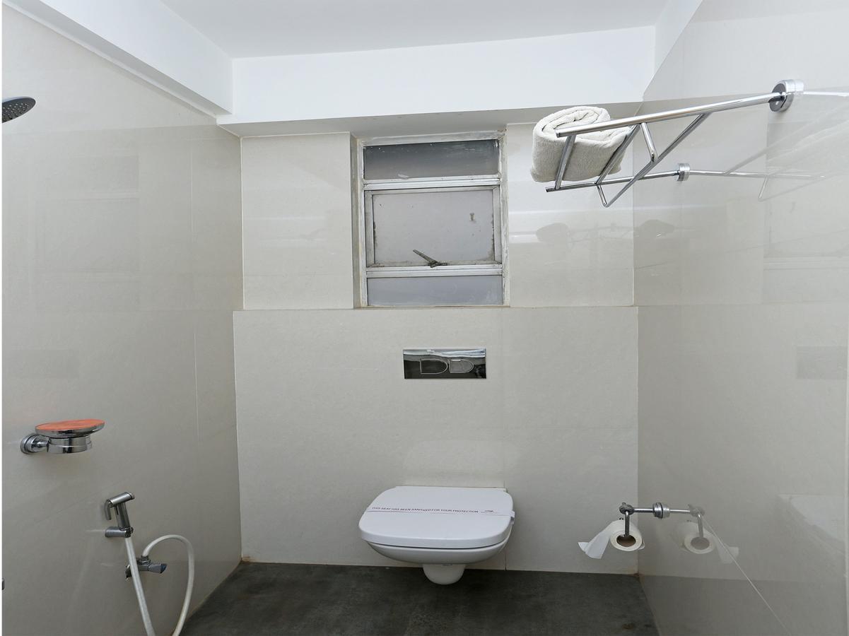 Hotel Amrit Regency Gauháti Kültér fotó