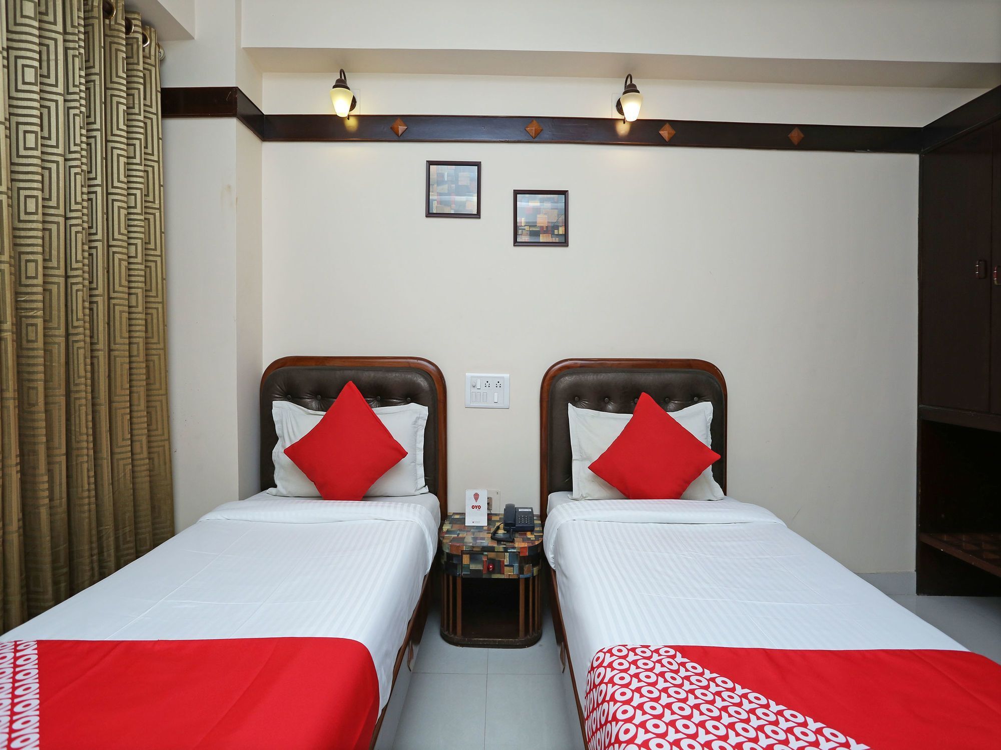 Hotel Amrit Regency Gauháti Kültér fotó
